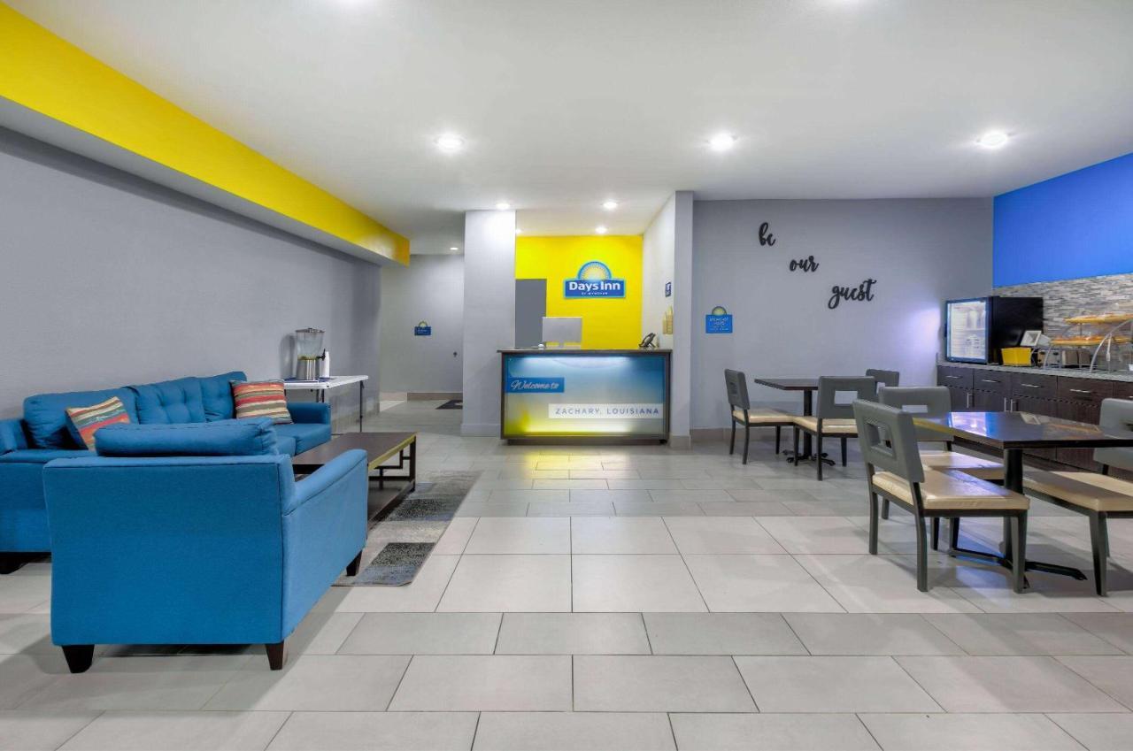 Days Inn By Wyndham Zachary La Екстериор снимка